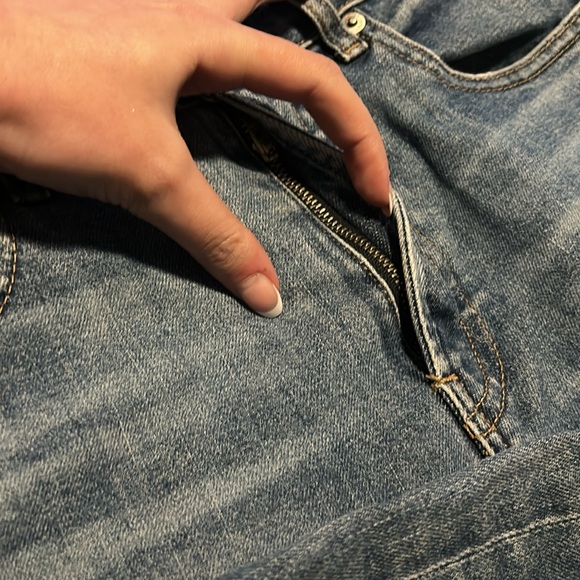 Everlane The Curvy Cheeky Ankle Jean | Size 27 - Picture 4 of 7